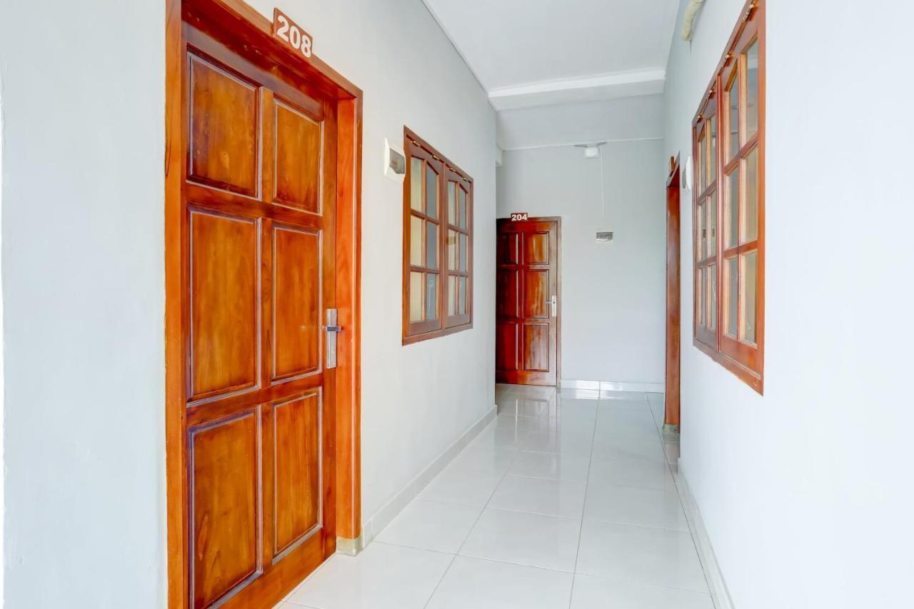 Oyo 90089 Hotel Satria Syariah Denpasar Eksteriør billede