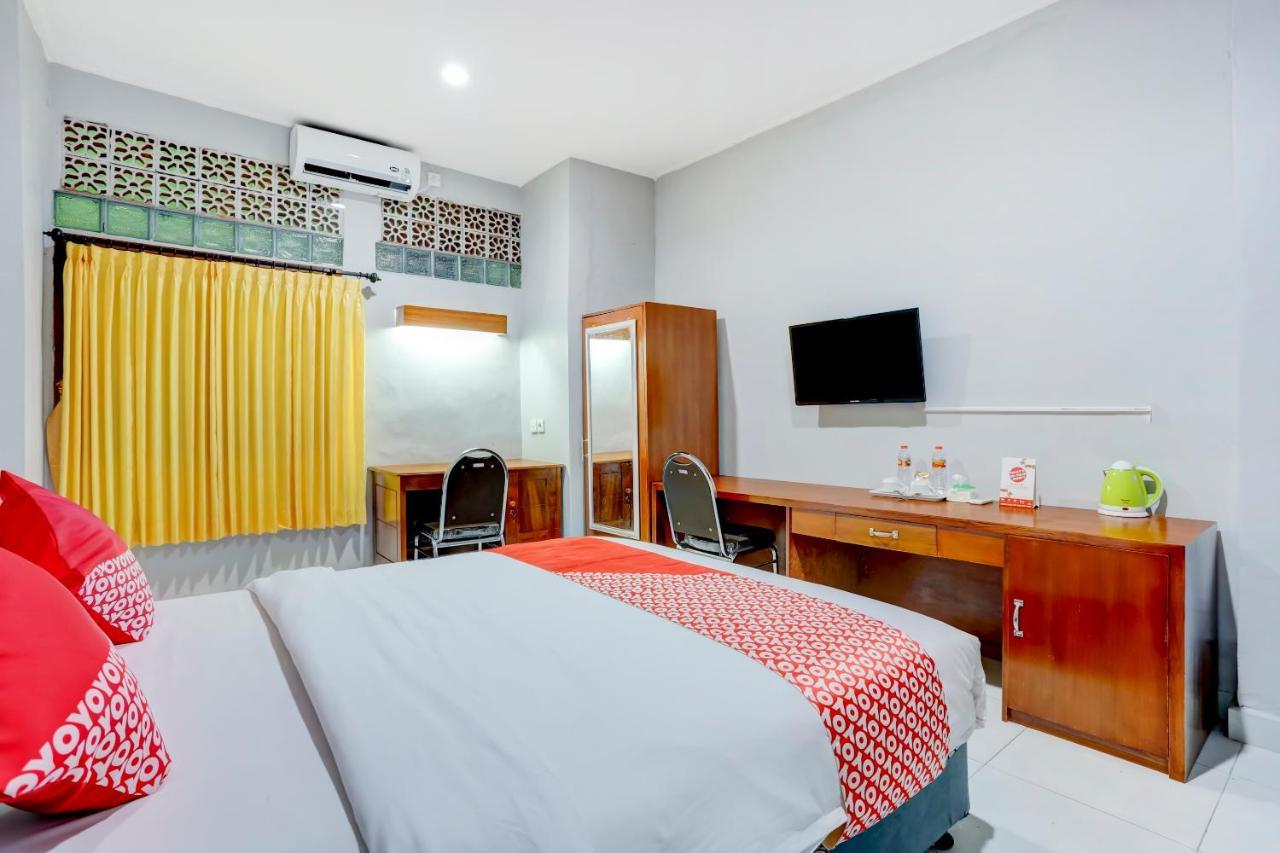Oyo 90089 Hotel Satria Syariah Denpasar Eksteriør billede